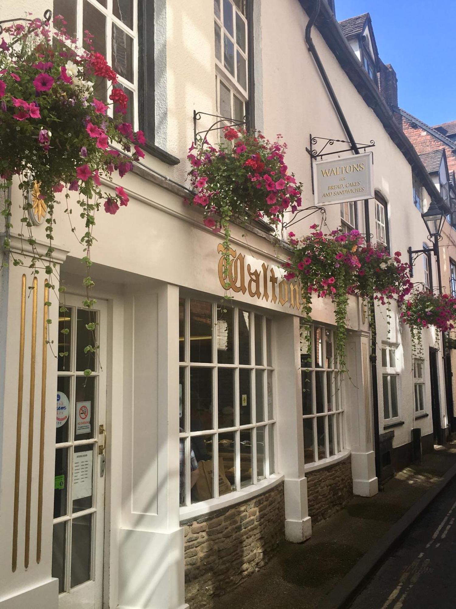 Luxury 2 Bed Apartment With Free Parking Ludlow Extérieur photo
