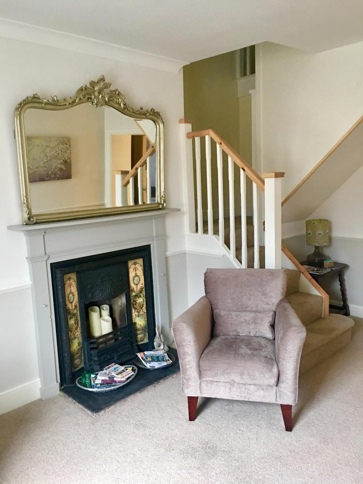 Luxury 2 Bed Apartment With Free Parking Ludlow Extérieur photo